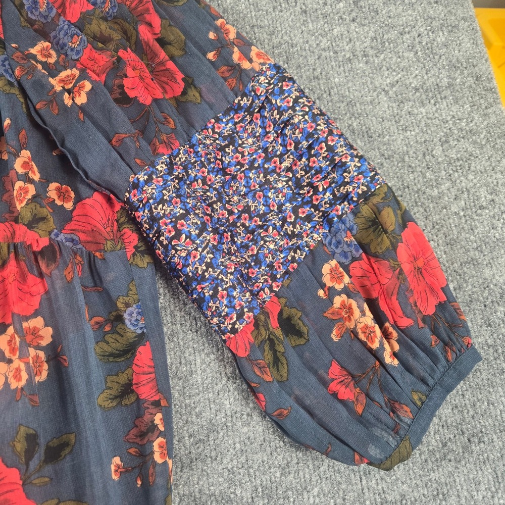 Daniel Rainn Blouse Women Large Blue Red Mixed Floral Smocked Peasant - Picture 6 of 9